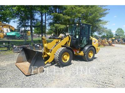 Caterpillar 906M Wheel Loader