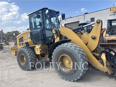 Caterpillar 938M Wheel Loader