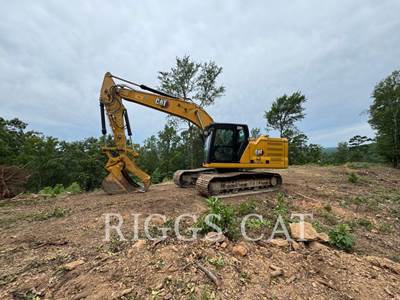 Caterpillar 320 Excavator