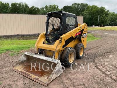 Caterpillar 236D Skid Steer