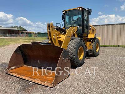 Caterpillar 930M Wheel Loader