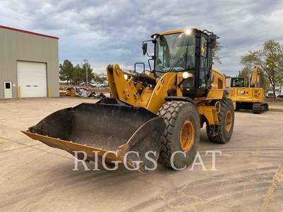 Caterpillar 930M Wheel Loader