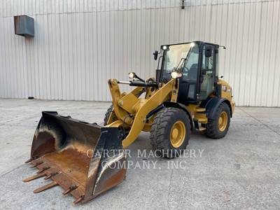 Caterpillar 908 Wheel Loader