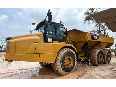 Caterpillar 745 Articulated Truck
