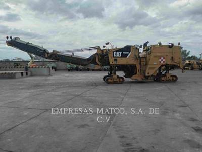 Caterpillar PM-200 Cold Planer / Milling Machine