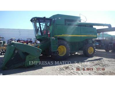 John Deere 9660 STS Combine