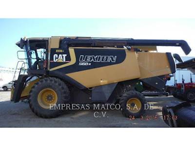 Lexion Combine 560R Combine