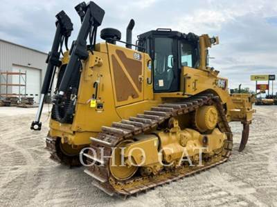 Caterpillar D821 Dozer