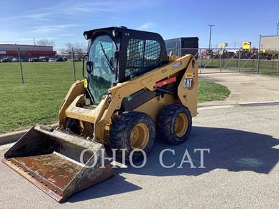 Caterpillar 236D3 Skid Steer