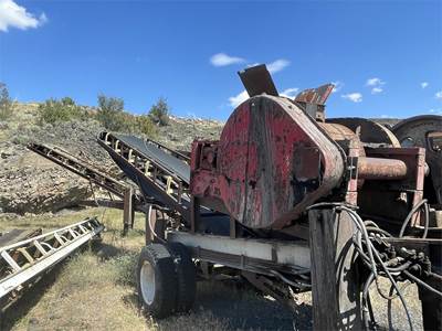 Universal 40 IN Crushing Plant