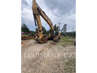Caterpillar 352 Excavator