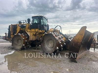 Caterpillar 836K Landfill Compactor