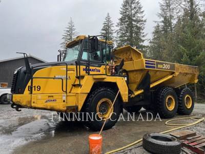 Komatsu HM300-5 Articulated Truck
