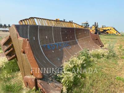 Caterpillar D10T Blade