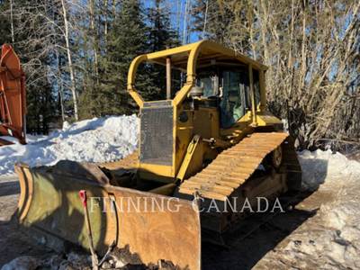 Caterpillar D6M Dozer