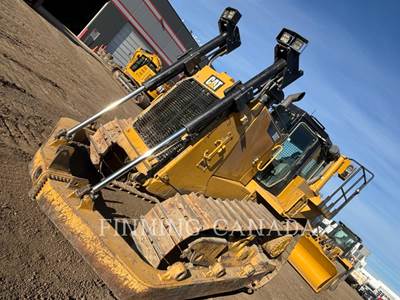 Caterpillar D8T Dozer