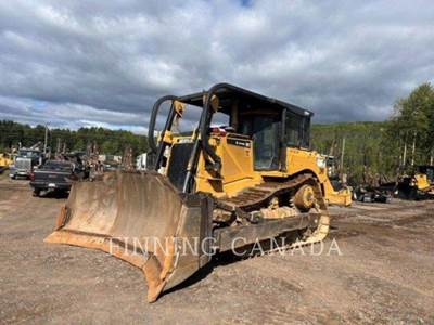 Caterpillar D8T Dozer