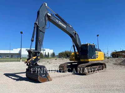John Deere 300G LC Excavator