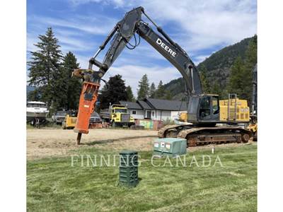 John Deere 450D Excavator