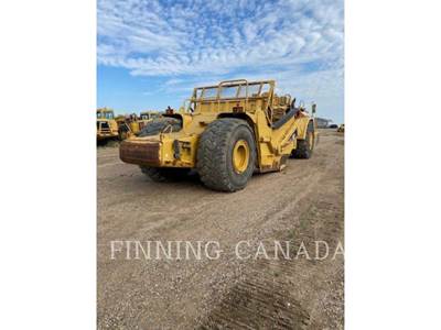 Caterpillar 621G Scraper