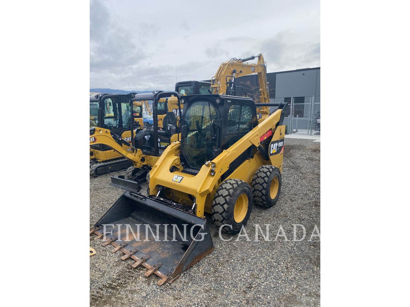 2018 Caterpillar 262D Skid Steer For Sale, 572 Hours Kelowna, BC