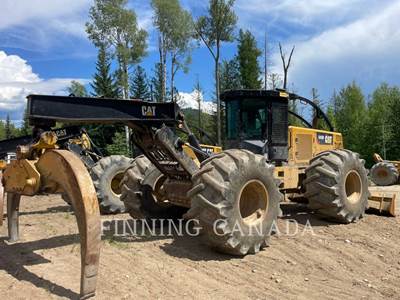 Caterpillar 545D Skidder