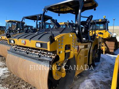 Caterpillar CB15 Smooth Drum Roller Compactor