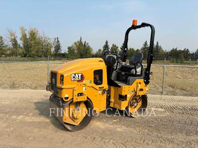 Caterpillar CB2.5-03 Smooth Drum Roller Compactor