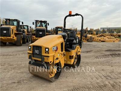 Caterpillar CB2.5-03 Smooth Drum Roller Compactor