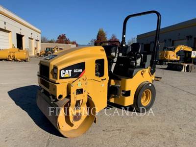 Caterpillar CC34B Smooth Drum Roller Compactor