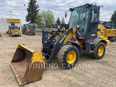 John Deere 244 P-TIER Wheel Loader