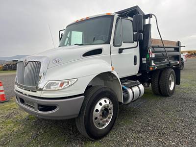 International DuraStar 4300 Dump Truck