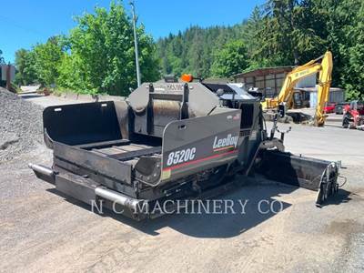 LeeBoy 8520C Asphalt Paver