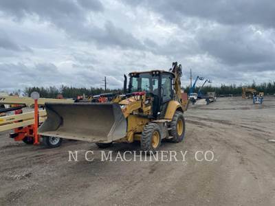 Caterpillar 420F2 Backhoe