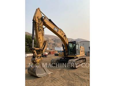 Caterpillar 320 Excavator
