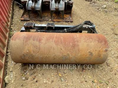 Caterpillar CV117 Skid Steer