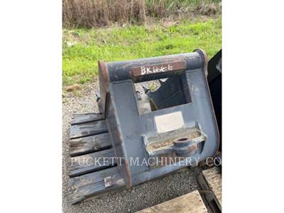 Caterpillar 420 Bucket