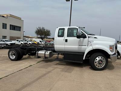 2026 Ford F-650 SUPER Cab & Chassis 126" C/A Call or email for Quote