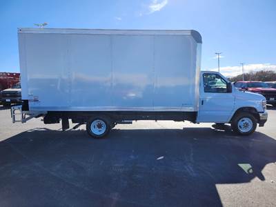 2026 Ford E-450 Box Truck - Box Van