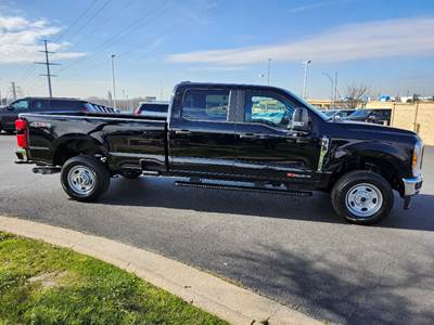 2026 Ford F-350 Crew Cab 4x4 XL Pickup HIGH OUTPUT DIESEL