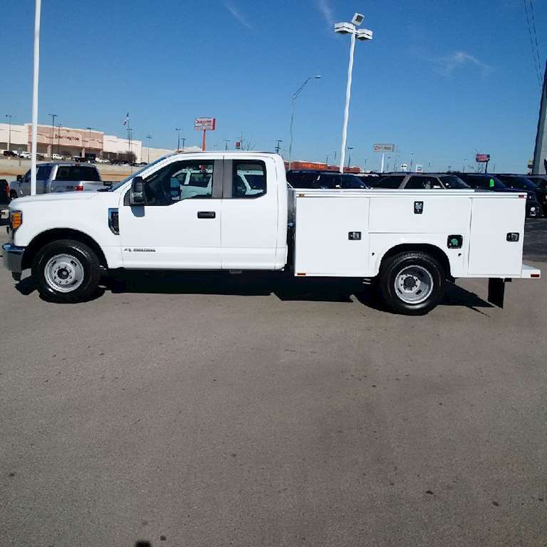 2017 Ford F350 Dual Wheel EXT. CAB Service Truck For Sale, 235 Miles Fort Worth, TX HEB18882