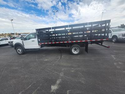 2026 Ford F550  - Morgan 16 FT Stake Body