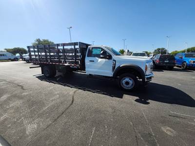 2026 Ford F-550 Regular Cab -16' Morgan Stake Body