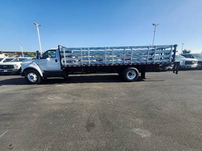 2027 Ford F-650 24' Morgan Stake Bed Flat Bed