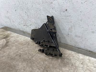 Used Detroit Diesel ATS Bracket, Part # A6805423840