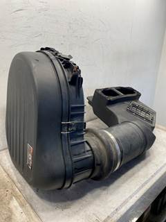 Used Caterpillar CT660 Air Cleaner