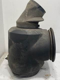 Used Ford LT9501 Air Cleaner