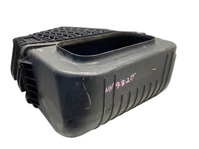 Used Freightliner 122SD Air Cleaner