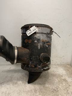Used International 2574 Air Cleaner