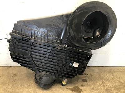 Used International LT Air Cleaner